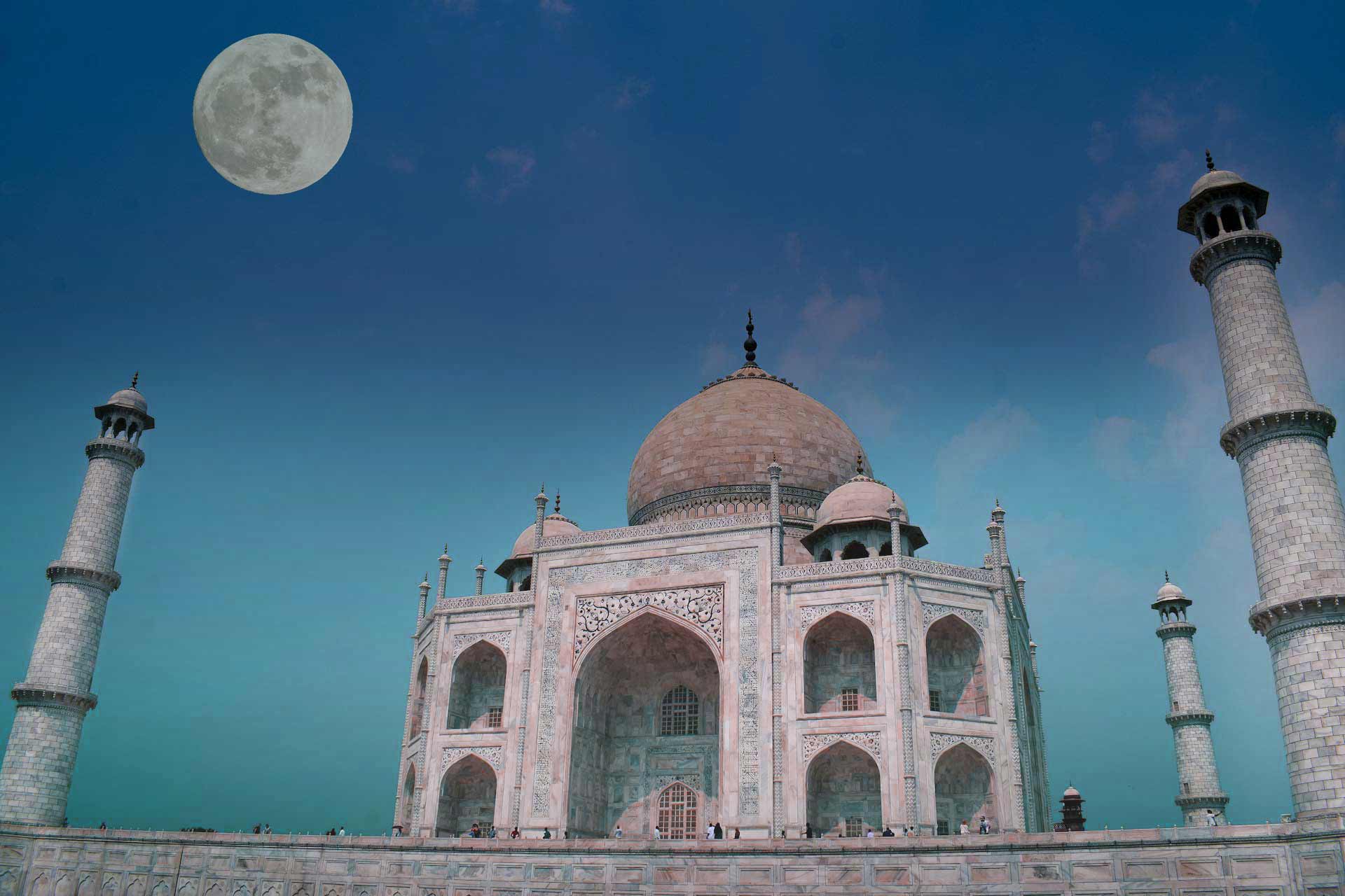 Full Moon at the Taj Mahal & Holi Festival in Jaipur