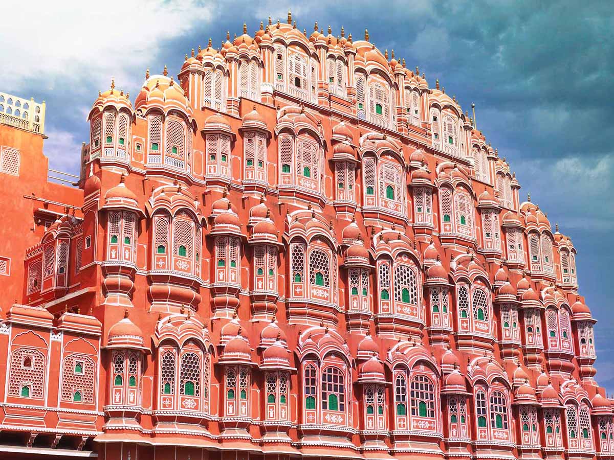 Full Moon Taj Mahal & Jaipur Festival Tour