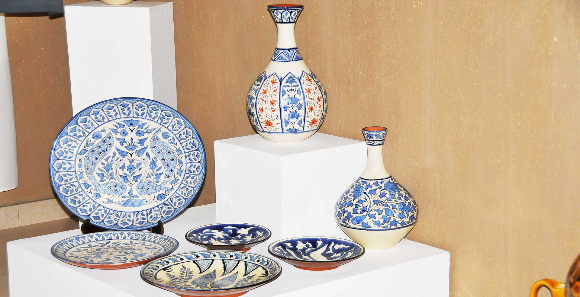 Textiles, Pottery & Ceramics of Uzbekistan