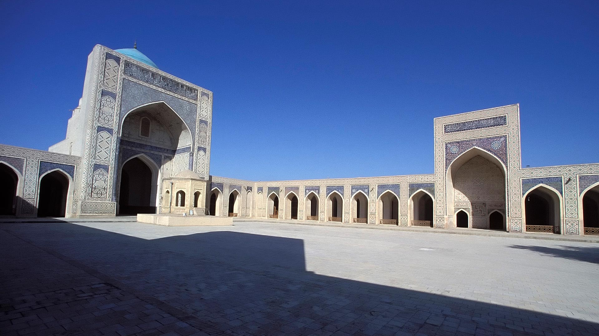 Kalan Mosque courtyard and portal, Bukhara, Uzbekistan