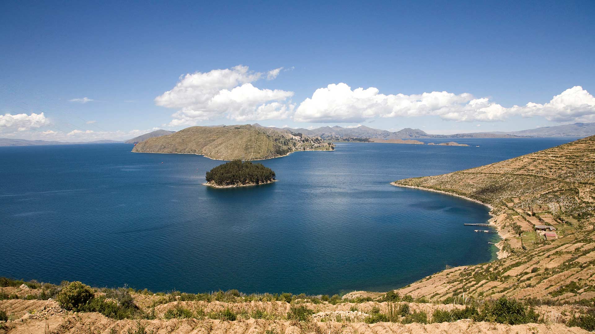Bahía Kona del Norte as seen from the Isla del Sol in Titicaca Lake